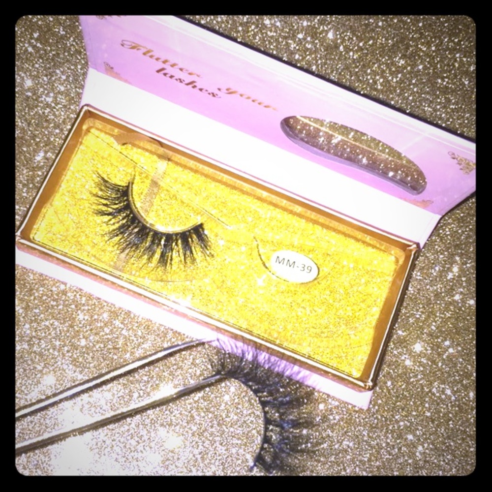 Mink false lashes